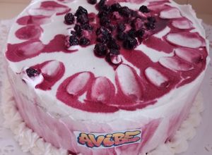 Una foto de Torta frutos del bosque