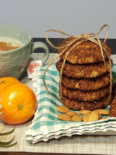 Una foto de Galletas de coliflor y avena una forma sana de dar la merienda a tus niños