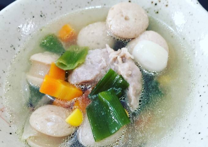 Resep Sop Sosis Bakso Sayuran Oleh Dewayani Cookpad