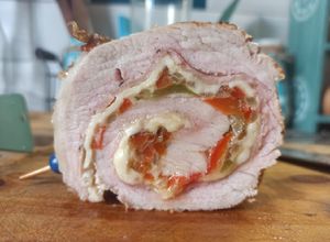 Una foto de Bondiola de cerdo rellena