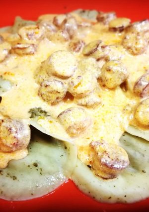 Foto principal de Girasoles con relleno de espinaca en salsa de chistorra-fácil