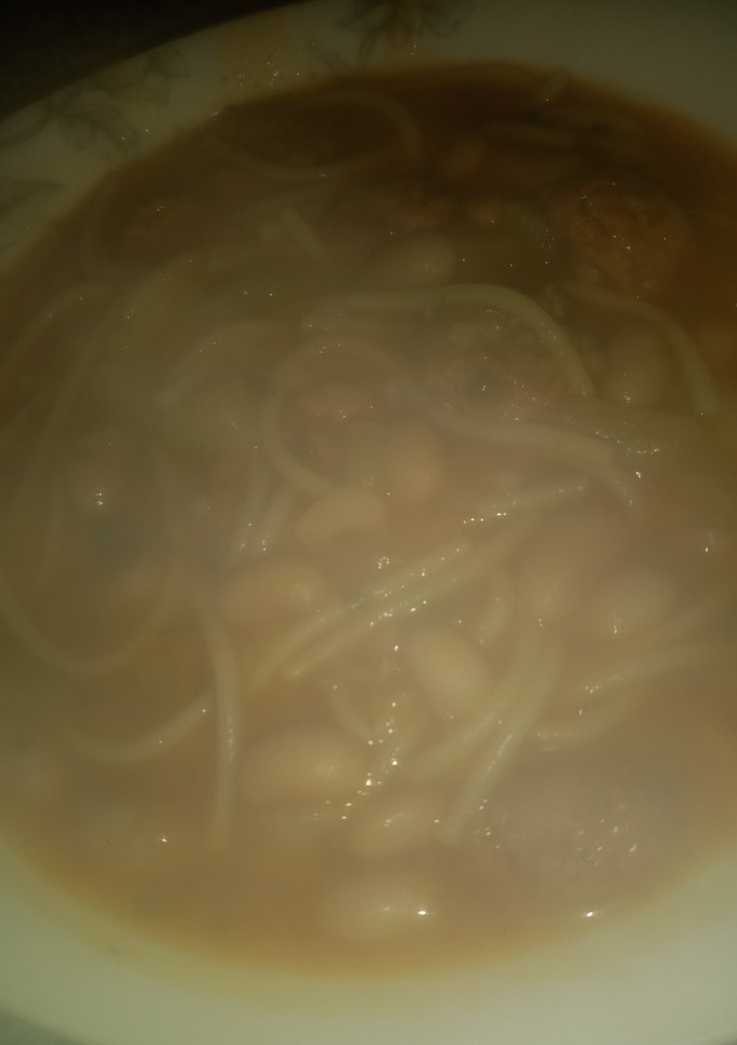 Una foto de Porotos con riendas
