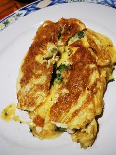 Una foto de Tortilla francesa de brócoli y queso gluten free