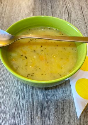 Krumplileves édesburgonyával, tárkonnyal recept fotója