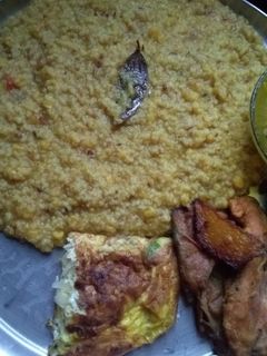 খিচুড়ি(khichuri recipe in Bengali) রেসিপির প্রধান ছবি