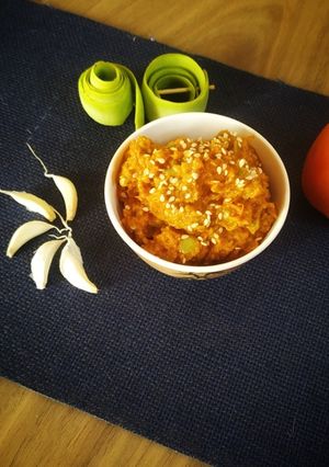 लौकी के छिलके की चटनी (Lauki ke chhilke ki chutney recipe in Hindi) रेसिपी मुख्य फोटो