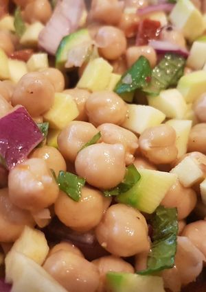 Une photo de Salade de pois chiche à la menthe