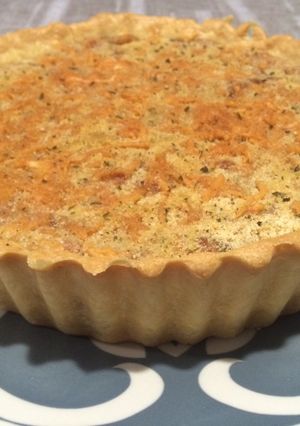 Foto principal de Quiche de pollo con jamón (Tarta salada)