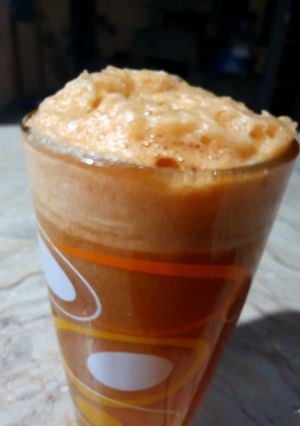 A picture of Apple juice.