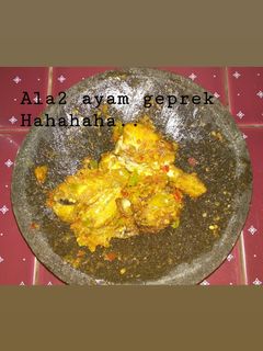 Foto resep Ayam geprek makyus
