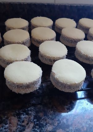 Una foto de Alfajores de maicena