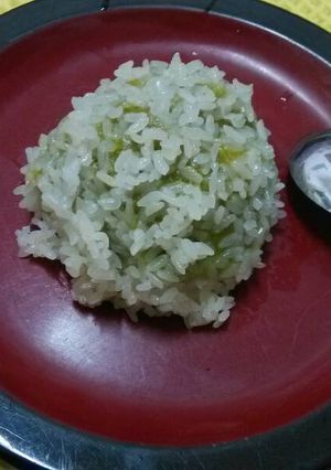 Hình của món Bánh Khúc (dùng cải bó xôi).