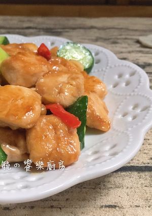 小黃瓜炒嫩雞丁 的食譜成品照片