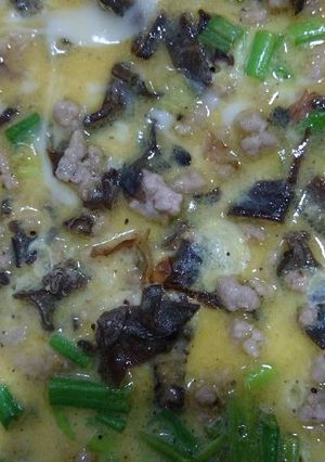 Hình của món Trứng chiên nấm thịt.