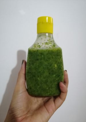 Una foto de Vinagreta de Perejil y mostaza