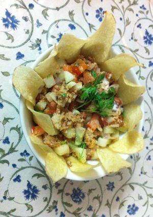 A picture of Sammich Salad.