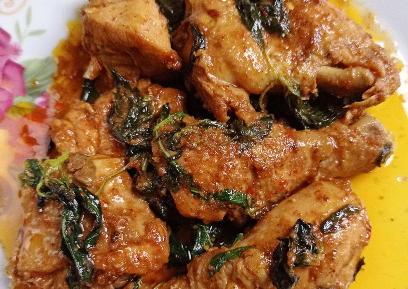 Ayam Tinoransak khas Manado