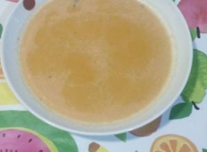 Foto principal de Crema de amaranto con caldo de verduras y setas