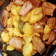 Atún encebollado con patatas al microondas