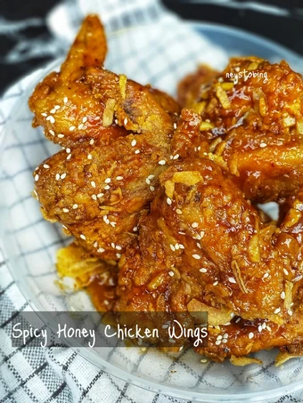 Langkah Mudah untuk Menyiapkan Resep #265. Spicy Honey Chicken Wings yang Enak Banget Anti Ribet, Uenak Banget