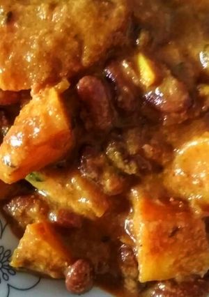 রাজমা আলু কষা(Rajma aloo kosha recipe in Bengali) রেসিপির প্রধান ছবি