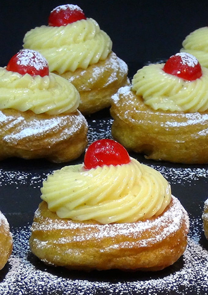 Una foto de Roscos de San José (Zeppole di San Giuseppe)