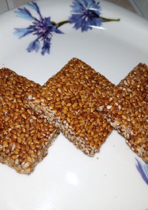 A picture of Sesame Seeds chikki.