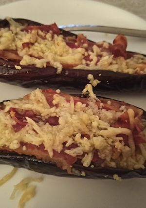 Una foto de Berenjena gratinada con queso y bacon en airfryer