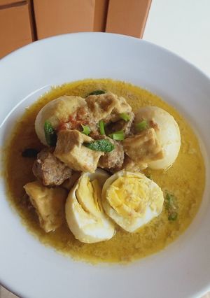 Foto resep Telur Bulat Gulai Kuning