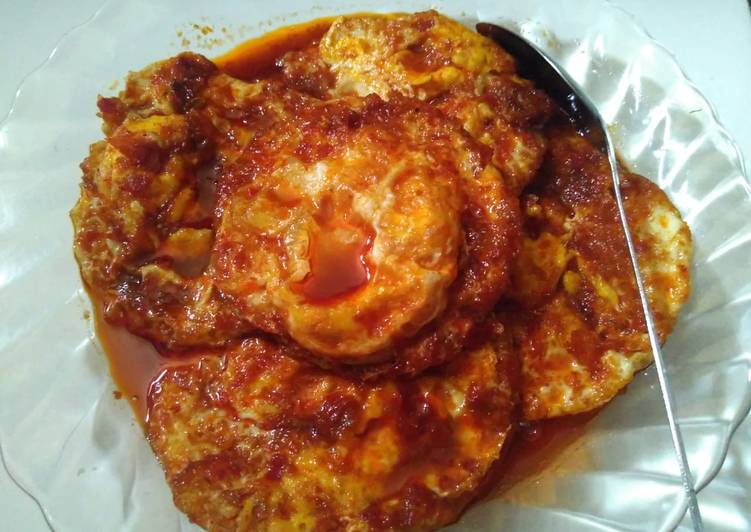 Resep Balado Telur Ceplok | Resep Membuat Balado Telur Ceplok Yang Mudah Dan Praktis