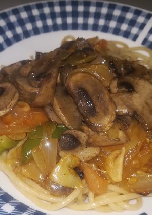 Foto principal de Espagueti con champiñones