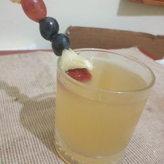 A picture of Pineapple Skin Juice.