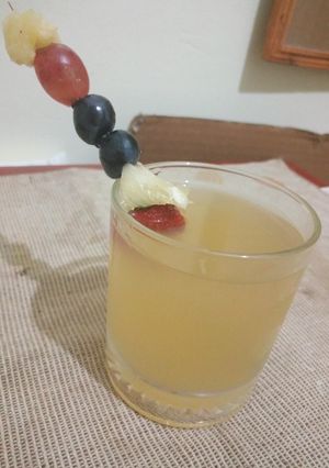 A picture of Pineapple Skin Juice.