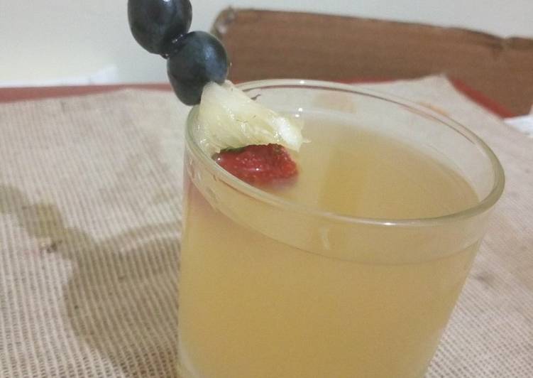 Recipe of Super Quick Homemade Pineapple Skin Juice