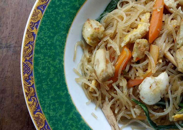 Resep Bihun Goreng Seafood Istimewa oleh Annalimia - Cookpad