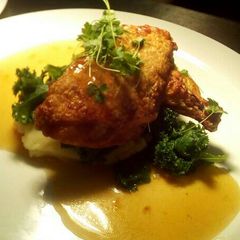 A picture of Garlic and thyme chicken, khale and jugras pomme puree.