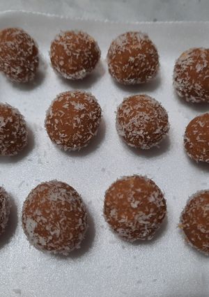 Una foto de Trufas con mermelada de frambuesa