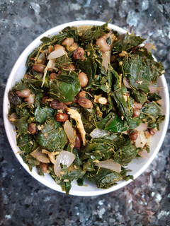 முருங்கைக் கீரை பொரியல் ☘️ செய்முறை முக்கிய புகைப்படம்