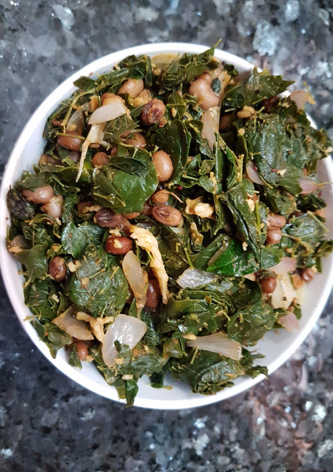 முருங்கைக் கீரை பொரியல் ☘️ செய்முறை முக்கிய புகைப்படம்