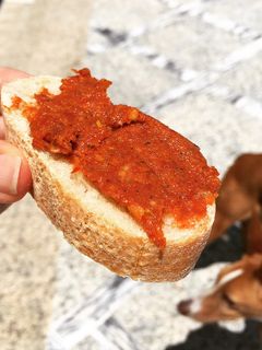 Una foto de “Sobrasada” vegana