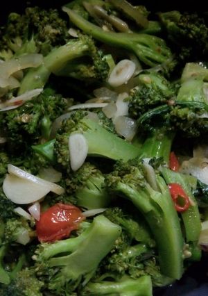 Foto resep Tumis Brokoli Simple