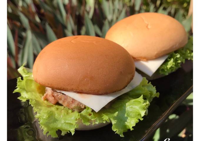 Resep bikin Patty Beef Burger dijamin gurih