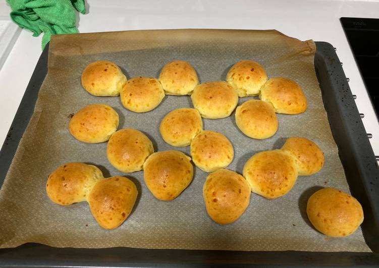 Pan de yuca (Mambo)