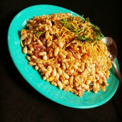 A picture of Bengali Jhalmuri.