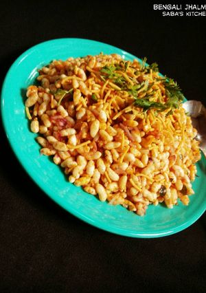A picture of Bengali Jhalmuri.