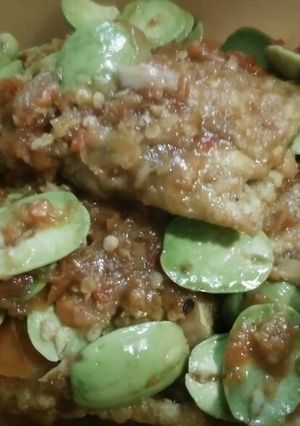 Foto resep Telur bumbu merah + pete