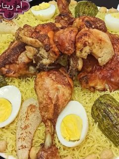 صورة لوصفة رشتة بالدجاج المحمر(عشاء المولد)