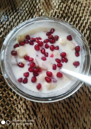 A picture of Fruit Raita.