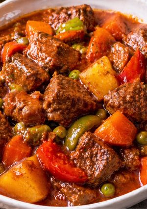 A picture of Instant Pot Beef Mechado.