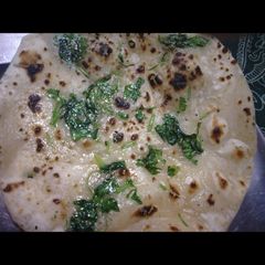 A picture of Naan.